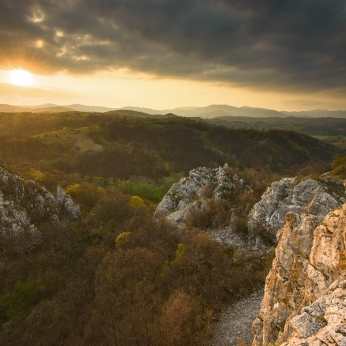 Geoparcul Platoul Mehedinți